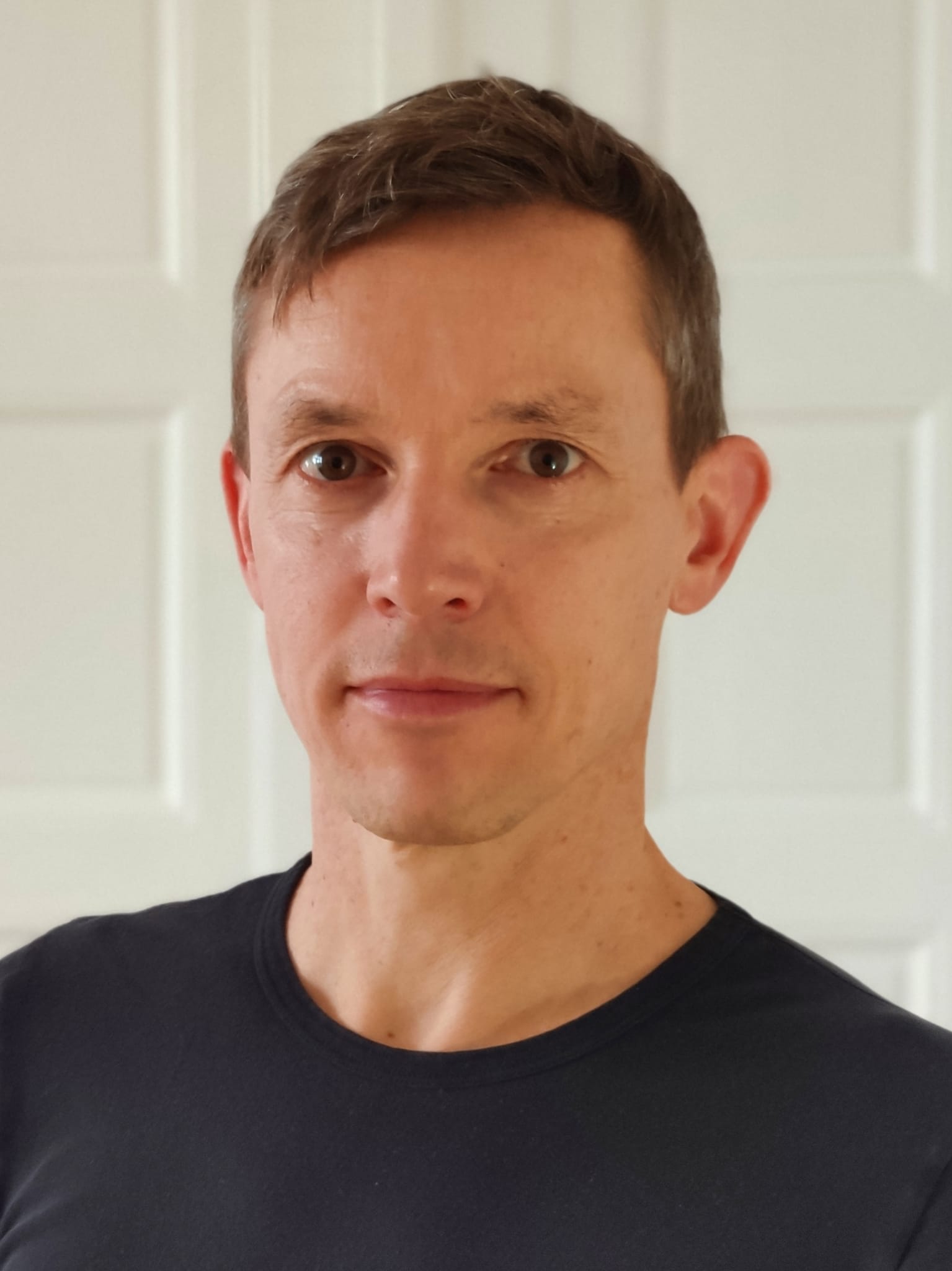 Dr. med. David Goecker